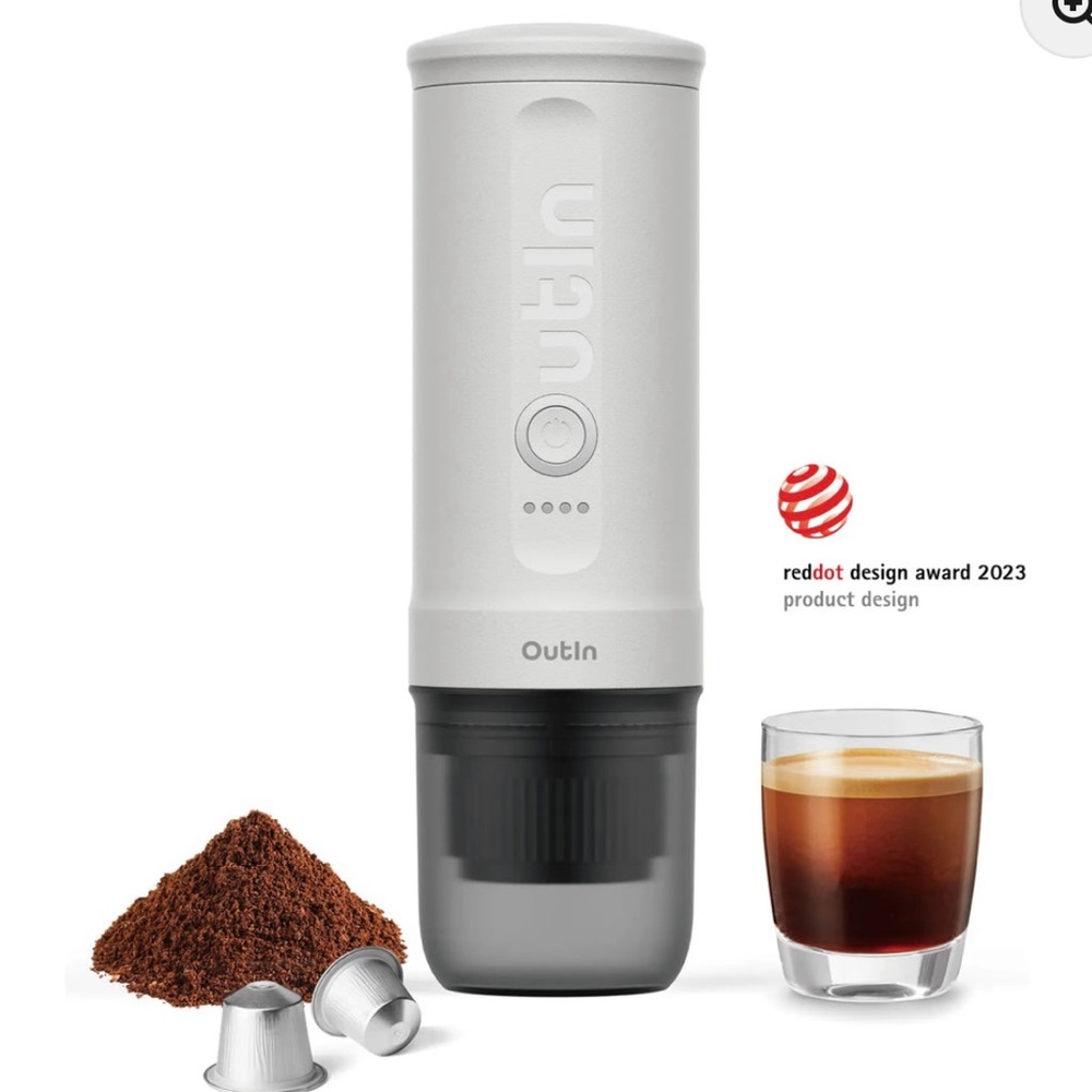 Outin Nano Portable Espresso Machine (Pearl White) & carrying case